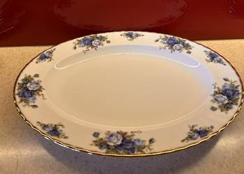 Owalny półmisek z kolekcji porcelany kostnej Royal Albert Moonlight Rose