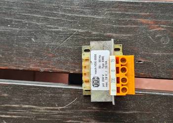 Transformator 230V/19V