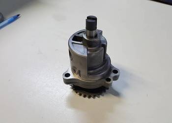 Pompa oleju Intruder VS 750/800