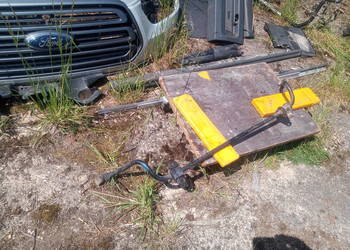 Drążek stabilizatora przedniego Ford Transit MK8