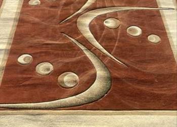 Sprzedam dywan 2,8 m na 3,7 m