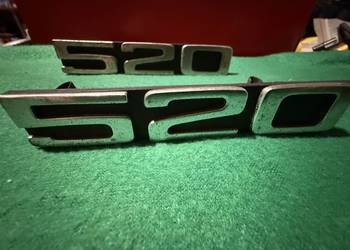 Emblemat atrapy przód BMW e12 520