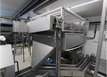 Stalowy bunkier doprowadzający