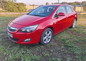 Opel Astra J 1.4 Turbo 140KM 2010 | Klima | Grzane fotele | Tempomat