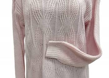 Sweter z plecionym wzorem - biust 110 cm -jasny róż