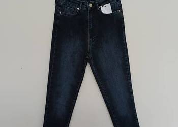 Jeansy Top Secret r. 34 – klasyczne, granatowe