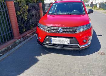 Suzuki Vitara mild hybrid 1,4  mały przebieg,ASO,