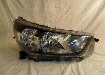 Reflektor Przód strona lewa Toyota Hilux VIII 03303635