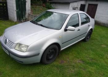 Sprzedam VW bora 1.6 z instalacją gazową.