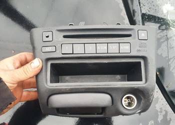 Radio radioodbiornik Toyota Yaris I  cd