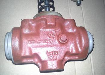 Cylinderek hamulca Mercedes Atego 814 817 1117 1317 1320 Cylinderek hamulca Mercedes Atego 814 817 1117 1317 1320