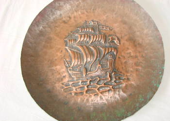 Duży miedziany talerz pamiątkowy z dedykacją JW 3218 Duży miedziany talerz pamiątkowy z dedykacją JW 3218