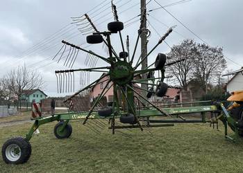 Zgrabiarka- Krone Swadro 900