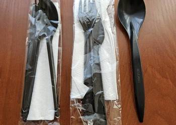 Zestawy sztućców 4w1 (Nóż, Widelec, Łyżka, Serwetka) – Pakowane higien