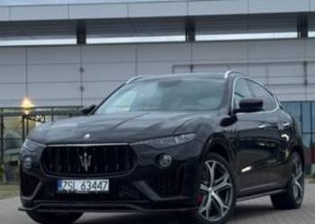 Maserati Levante SQ4 granLusso, pełny lift / zamiana