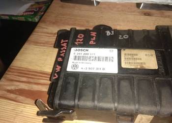 Komputer sterownik silnika Volkswagen  passat B3   0261