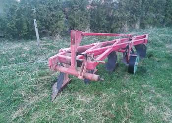 Pług Unia GRUDZIĄDZ 3, 5 skibowy duży, odkładnie półśrubowe