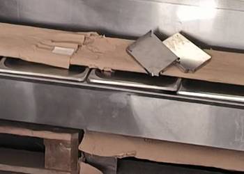 Bemar gastronomiczny 4x GN 1/2 z pojemnikami i kranikiem