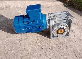 motoreduktor 10- obr/min silnik 1,5 kw
