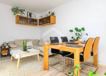 2 niezależne pokoje, jasna duża kuchnia - zadbane