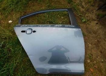 corolla 2009 sedan drzwi kolor 1K3 nr 0110 WYSYŁKA