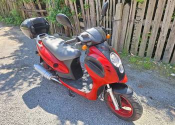 Skuter 4t oplaty na rok Transport