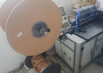 półautomat do oprawy spiralnej DWC-520