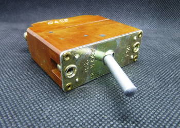 AZSGK-10 wyłącznik automatyczny 10A bezpiecznik АЗСГК-10