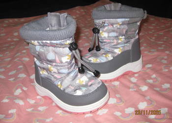 Buty zimowe (śniegowce) rozm. 24