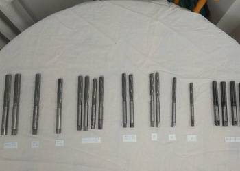 Rozwiertaki ręczne stałe NRTh 19 18 17 16 15 14 13 12 11 kpl