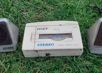 Walkmen + głośniki, łokmen, odtwarzacz kaset, kolumienki, rekwizyt.