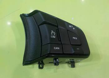 JAGUAR XE 2.0 D 16r SEDAN 4D przelaczniki kierownicy