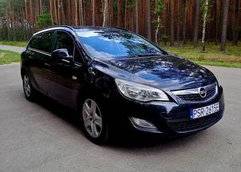 Opel Astra J 1.7 CDTI 2011r. Kombi