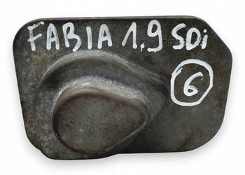 PRZEPUSTNICA Skoda Octavia I VW Golf IV Bora 1.9 TDI 038128063C VAG