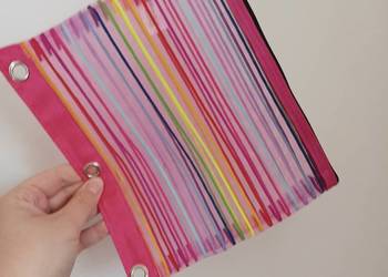 Duży piórnik kosmetyczka typu saszetka siatka nylowa na zamek