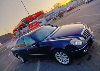 Mercedes W211 E klasa