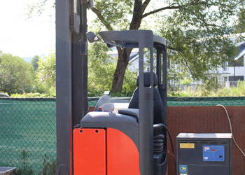 Linde R14 wózek wysokiego składowania 6,7m 1400kg elektryczny ŁADOWARKA
