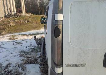 Lampy tył renault Trafic prawa lewa