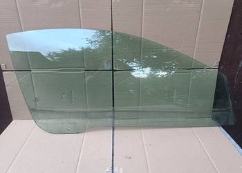 SZYBA BOCZNA PRAWY PRZÓD FORD COUGAR SEDAN