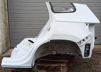 SKODA KAROQ SKODA KAROQ ĆWIARTKA BŁOTNIK LEWY TYŁ LS9R