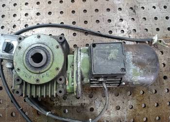 Motoreduktor Lenze – 0,25 kW – sprawny