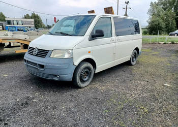 Volkswagen Transporter Volkswagen Transporter T5 2.5TDI 130km 05r 9 os T5