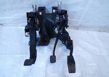Pedał pedały manual EUROPA Opel Meriva B 13434744 13362749