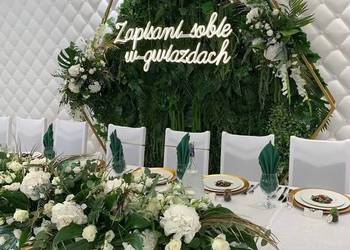 Napis ledowy, neon „Zapisani sobie w gwiazdach” + kurier