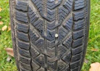 Opony zimowe kormoran snow 215 60 16