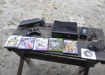 Xbox 360 Slim Kinect Pad 6 Gier Komplet