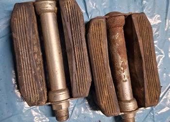 Pedały nowe leżaki Wigry Komar