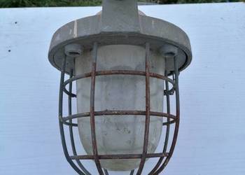 Lampy przemysłowe