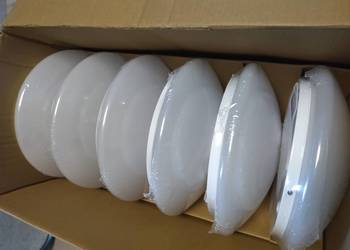 Lampa Halogen plafon okrągły na sufit do garażu piwnicy kuchni na klatke