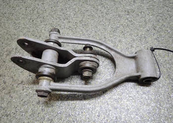 KIWAK KIWACZKA ŁĄCZNIK WAHACZA TULEJKI ŁOŻYSKA SUZUKI DR 800 BIG 91-97R